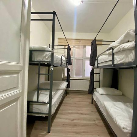 Nostalgia Time Hostel Истанбул Екстериор снимка