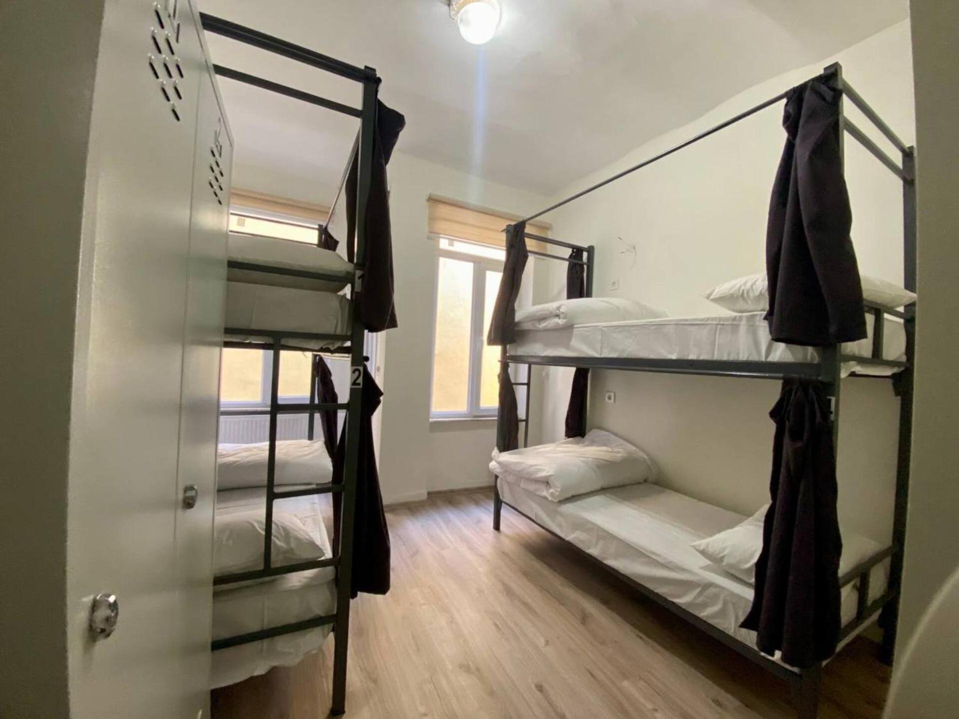 Nostalgia Time Hostel Истанбул Екстериор снимка