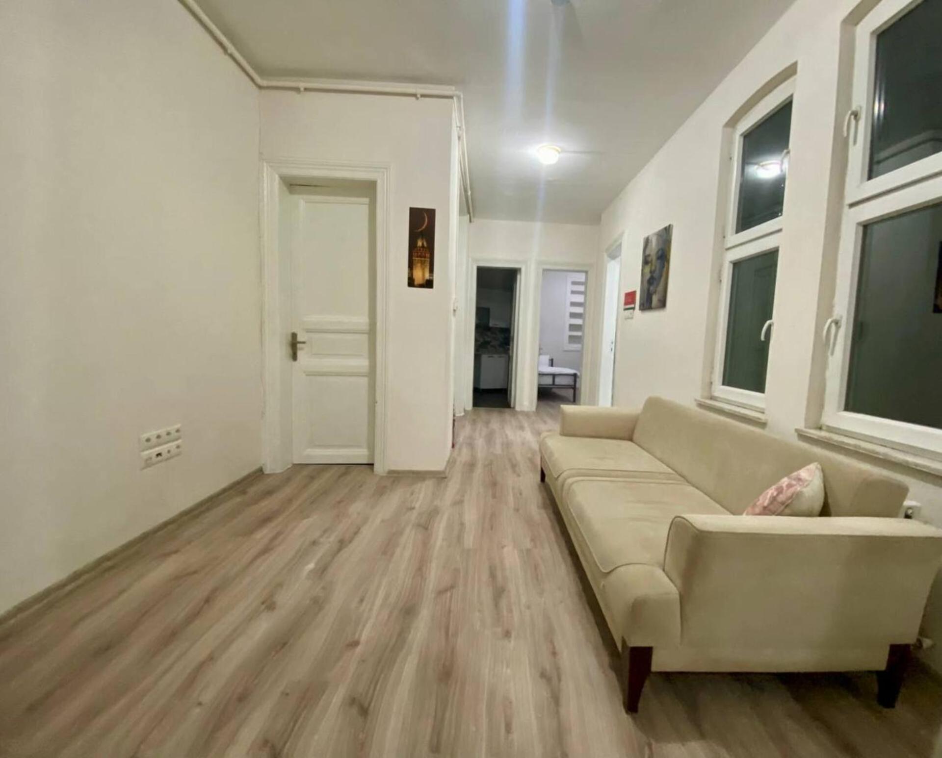 Nostalgia Time Hostel Истанбул Екстериор снимка