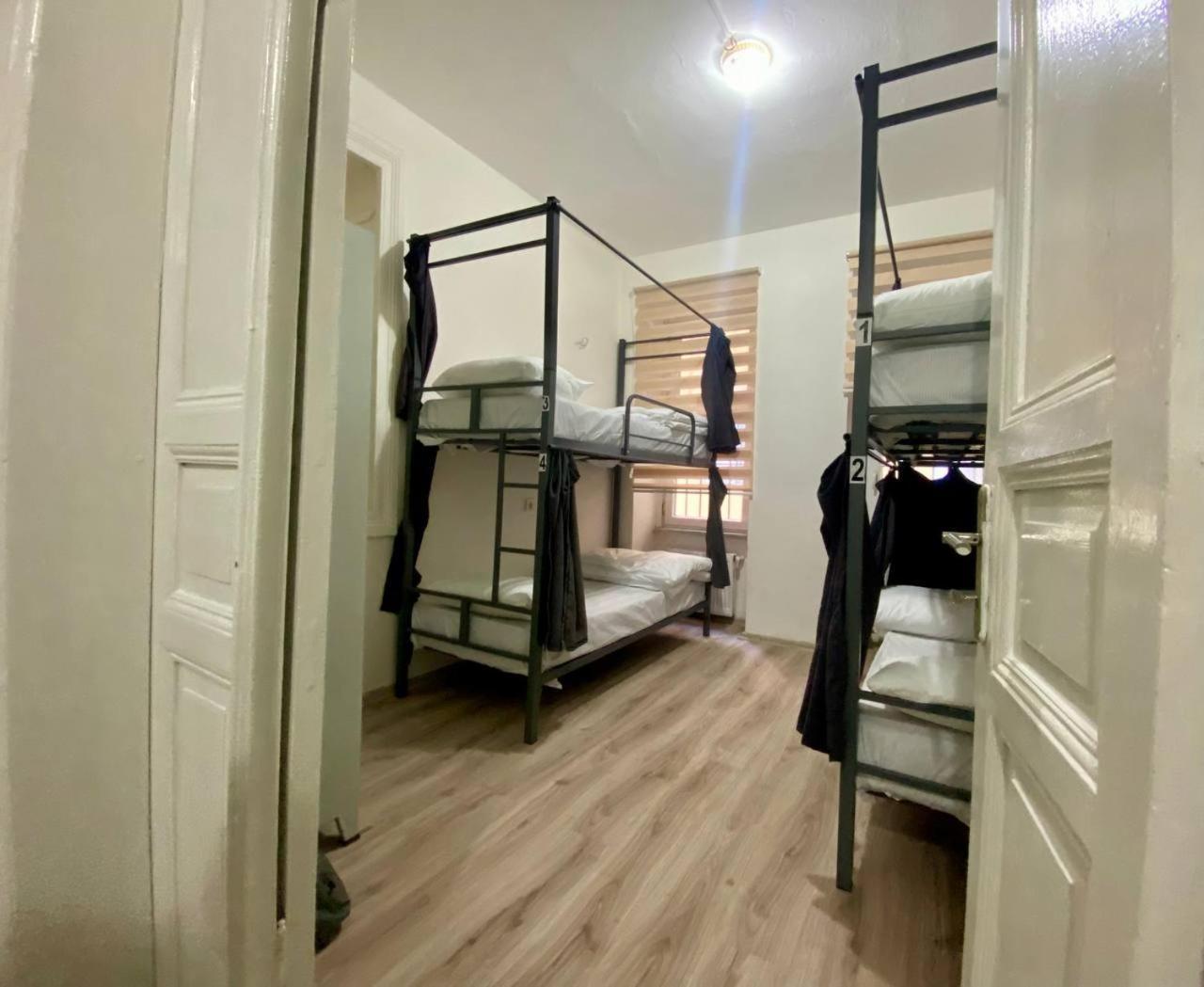 Nostalgia Time Hostel Истанбул Екстериор снимка